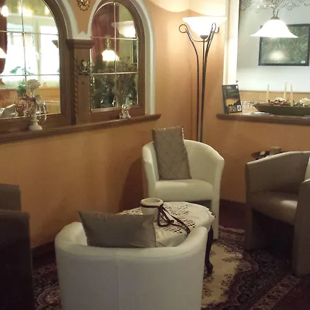 Hotell Azola 3*