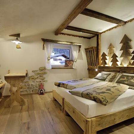 Azola Hotell 3*