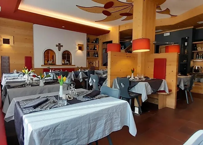 Azola Канацеи